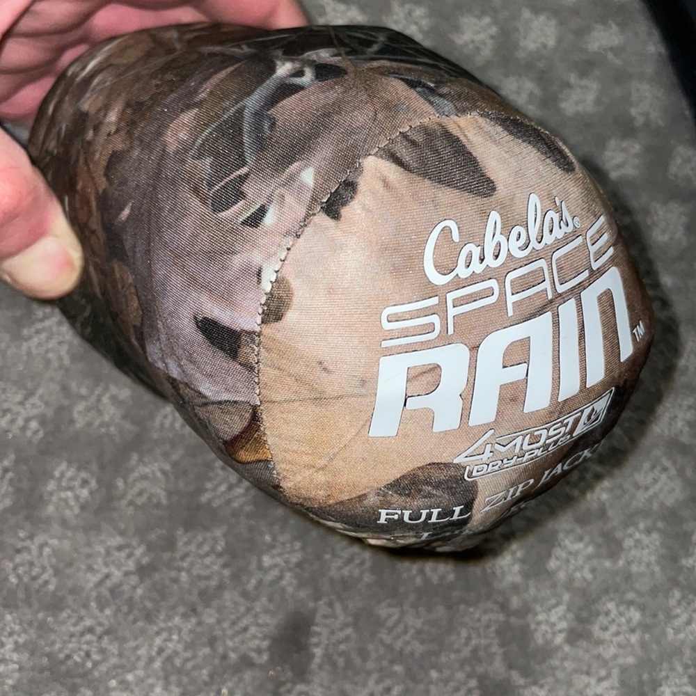 Cabelas space rain packable camorain jacket